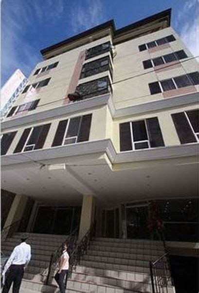 sampaguita suites cebu|where to stay in cebu.